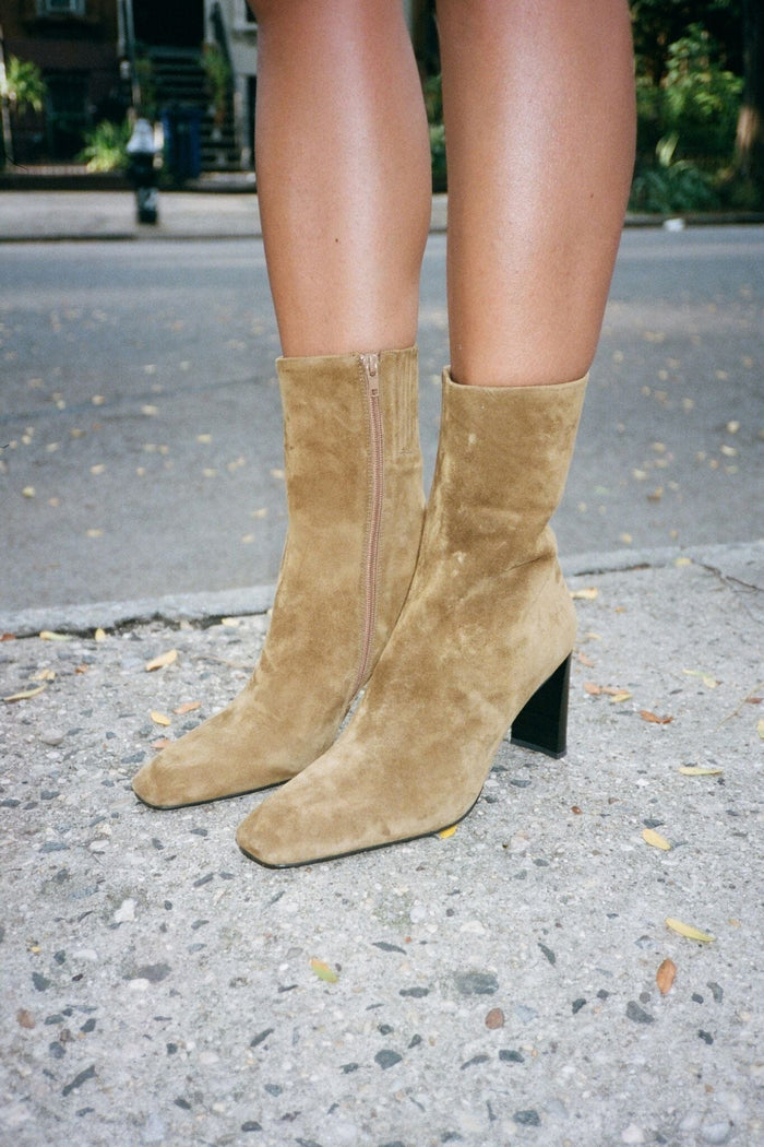 Essential Camel Suede