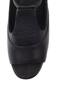 FOXY BLACK LEATHER